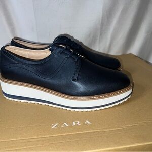 Zara Women's Black Platform Loafers